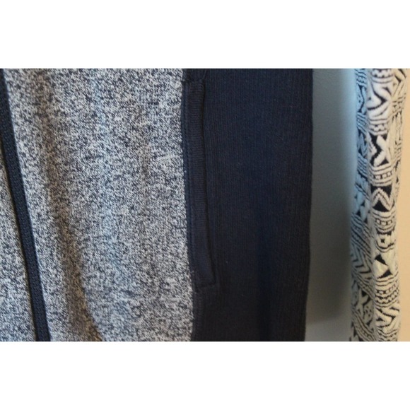 Title Nine Aztec Sleeve Thick Knit Full Zip Sweater Jacket Size Medium H14509 - Picture 8 of 12